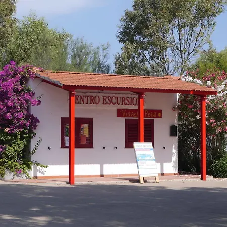 Happy Camp Camping Village Internazionale Manacore Hotel 4*