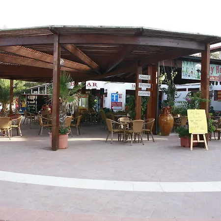 Happy Camp Camping Village Internazionale Manacore Peschici