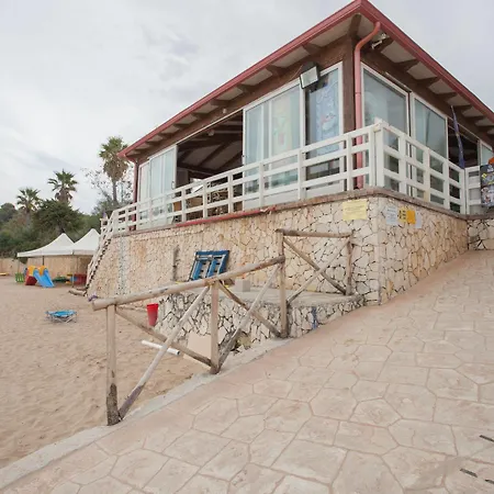 Happy Camp Camping Village Internazionale Manacore 4*